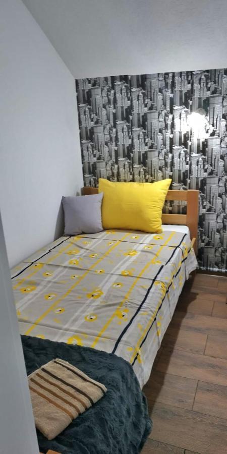 Apartmani Zapis Vrdnik Luaran gambar